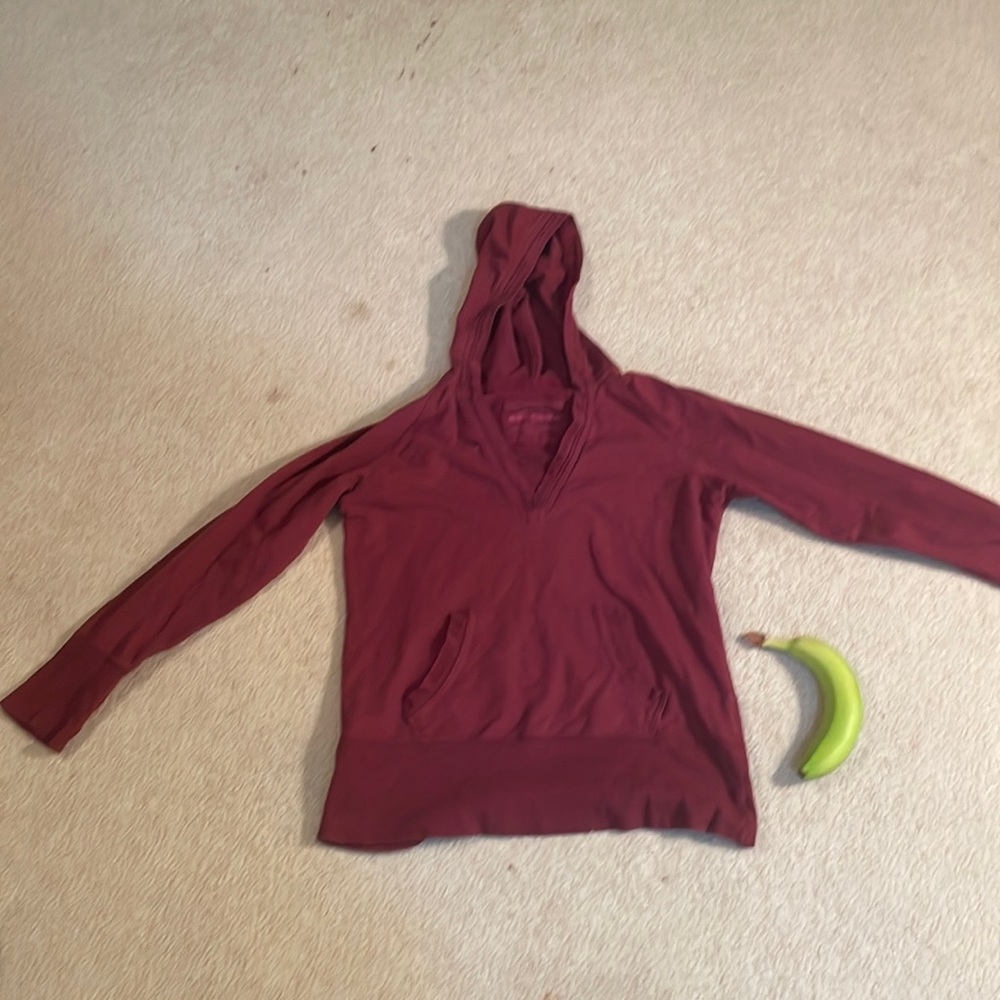 Worn hoodie, vneck